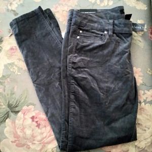 NWTS WhiteHouse/BlackMarket Jean's S8